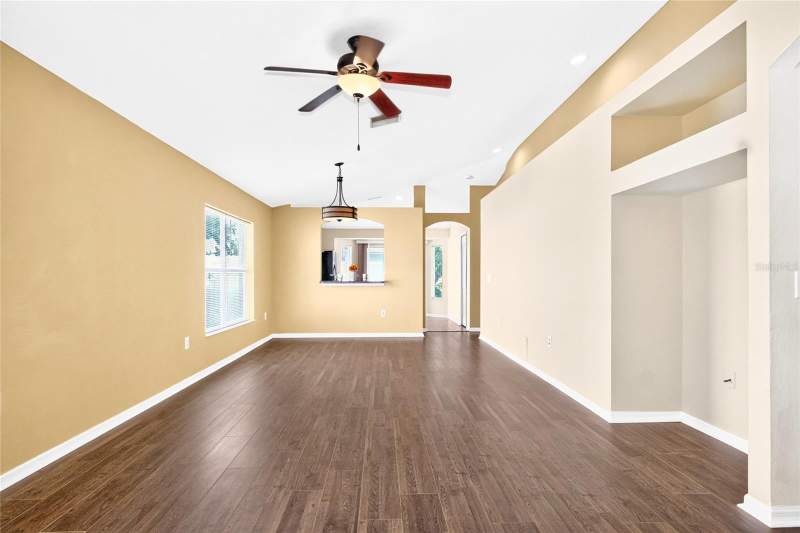 3 bedroom Single Family Residence at 12629 Evington Point Drive, Panther Trace Ph 2A-2 Unit, Riverview — photo 3