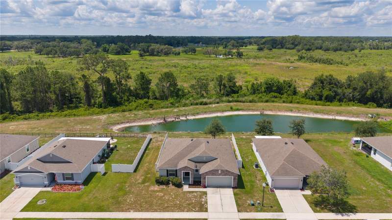 3 bedroom Single Family Residence at 15344 WHITE TAIL LOOP, KNIGHT LAKE ESTATES, MASCOTTE — photo 2