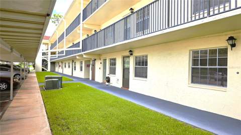1450 Heather Ridge Boulevard #201, Dunedin FL - photo 6 of 56