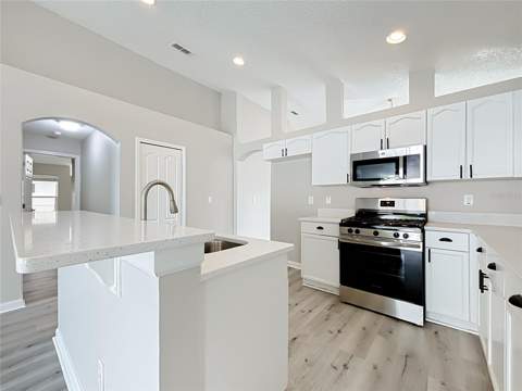 2712 Wilshire Road, Clermont FL - photo 6 of 6