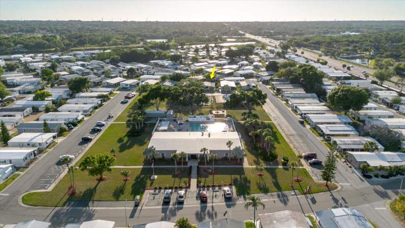 2 bedroom Manufactured Home at 372 Cobia Way, Gull-Aire Village, Oldsmar — photo 4