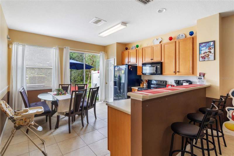 3 bedroom Townhouse at 7646 LONG ISLAND DRIVE, CRESTWYND BAY, KISSIMMEE — photo 3