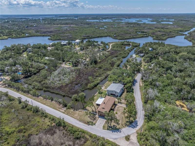 2 bedroom Single Family Residence at 1517 S Fishcreek Point, Crystal River, Crystal River — photo 4