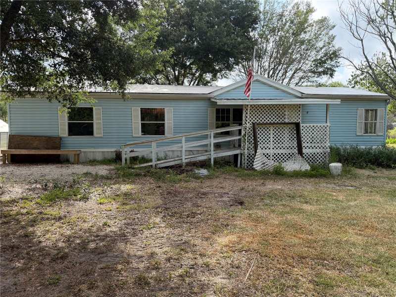 4 bedroom Manufactured Home at 8336 Hamster Drive, Heather Park, Zephyrhills — photo 1