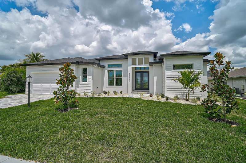 3 bedroom Single Family Residence at 6655 Pan American Boulevard, Port Charlotte Sub 13, North Port — photo 1