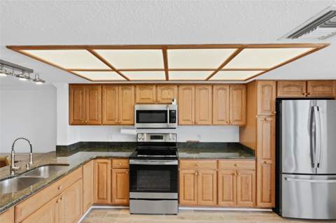 128 1st Street E. #102, Tierra Verde FL - photo 23 of 73
