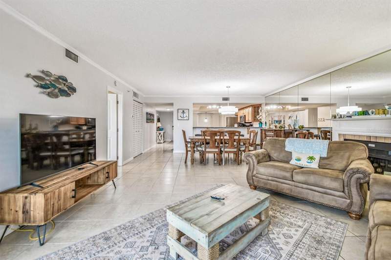 2 bedroom Condominium at 18400 Gulf Boulevard #1301, Beach Cottage Condo, Indian Shores — photo 5