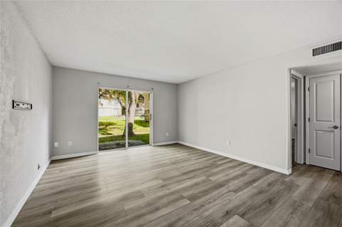 507 NW 39th Road #122, Gainesville FL - photo 10 of 26