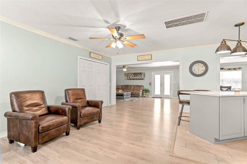 3 bedroom Single Family Residence at 2001 Magnolia Drive, East Druid Estates Add, Clearwater — photo 5