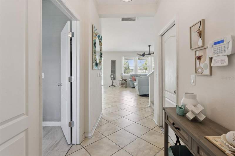 4 bedroom Single Family Residence at 2514 Plumadore Drive, Eustis Grand Island Reserve, Grand Island — photo 5