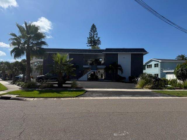 3 bedroom Condominium at 430 Larboard Way #3, M B R Condo, Clearwater Beach — photo 3