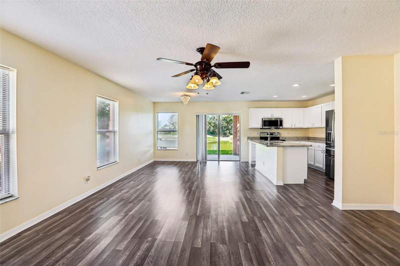 4 bedroom Townhouse at 2520 Colony Reed Lane, Sunset Pointe Twnhms, Clearwater — photo 5
