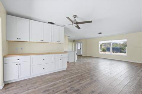 12383 Quinlan Avenue, Port Charlotte FL - photo 11 of 40