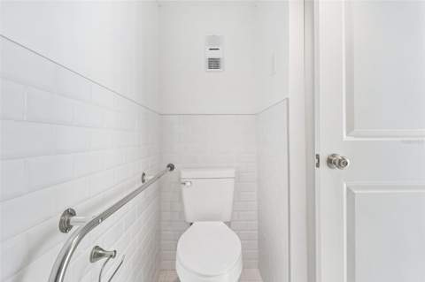 450 Treasure Island Causeway #106, Treasure Island FL - photo 21 of 49