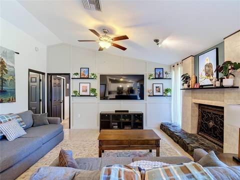 9902 Stephenson Drive, New Port Richey FL - photo 8 of 57