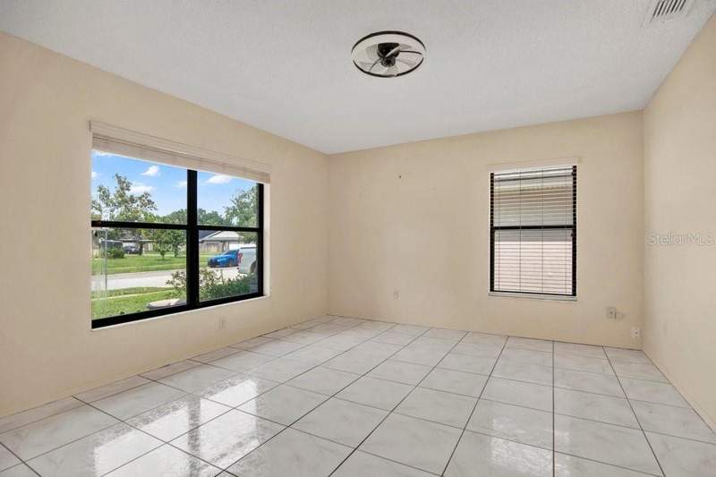 4 bedroom Single Family Residence at 3600 Biscayne Drive, Hollowbrook Ph 2, Winter Springs — photo 5