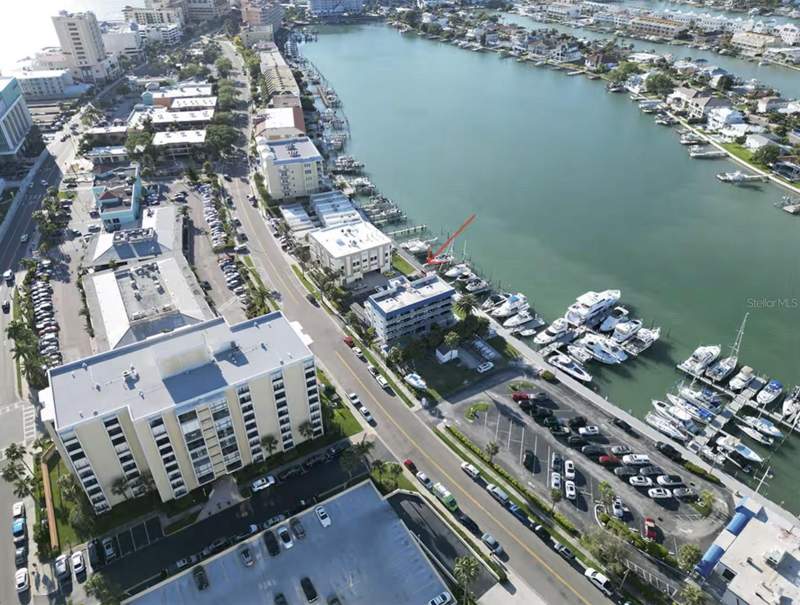 1 bedroom Condominium at 800 Bayway Boulevard #28, Bayside Condo, Clearwater Beach — photo 4