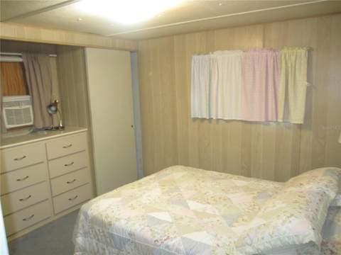 39015 Hillcrest Drive, Zephyrhills FL - photo 20 of 34
