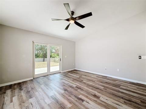 31806 Parkdale Drive, Leesburg FL - photo 11 of 44