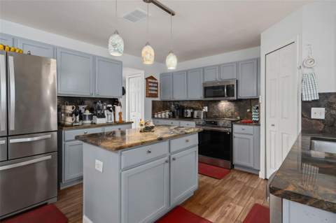 16017 Lanesboro Court, Clermont FL - photo 12 of 47