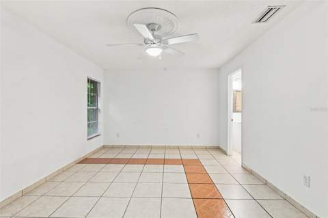 1098 E De Carlo Drive, Deltona FL - photo 24 of 49