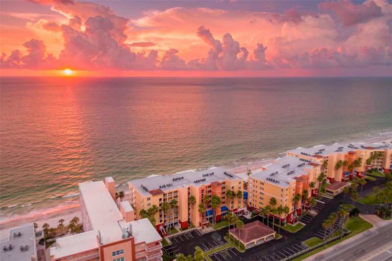3 bedroom Condominium at 16450 Gulf Boulevard #762, Tides Beach Club Condo, Redington Beach — photo 1