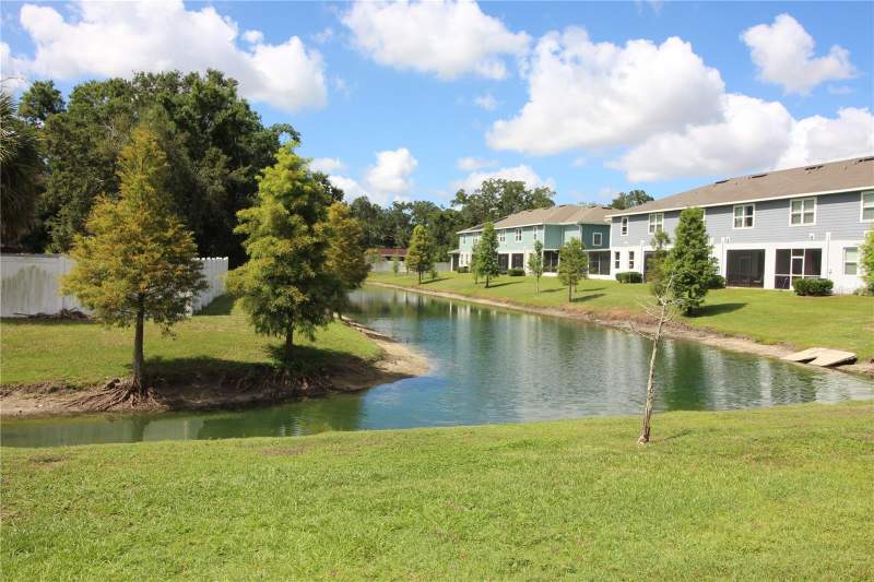 3 bedroom Townhouse at 2135 Laceflower Drive, Timbers/Williams Lndg Twnhms, Brandon — photo 3