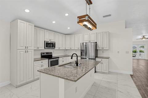 7320 Tomberlin Lane, Mount Dora FL - photo 9 of 26