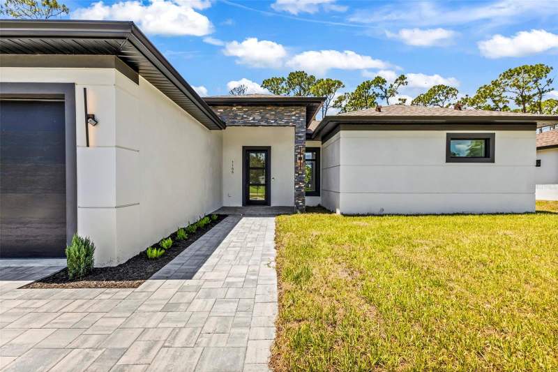 4 bedroom Single Family Residence at 1105 Cornelius Boulevard, Port Charlotte Sec 048, Port Charlotte — photo 4