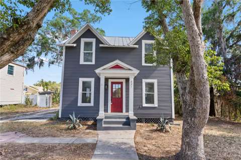 821 E Lemon Avenue, home for sale in Eustis 32726