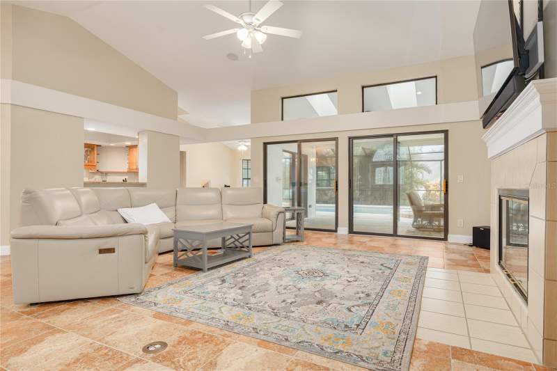 3 bedroom Single Family Residence at 1422 Mallard Place, Country Woods, Palm Harbor — photo 4