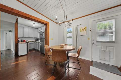 231 E 1st Street, Chuluota FL - photo 6 of 6