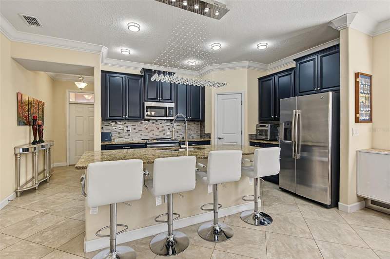 3 bedroom Single Family Residence at 13175 Green Violet Drive, Waterleaf Ph 5B, Riverview — photo 3