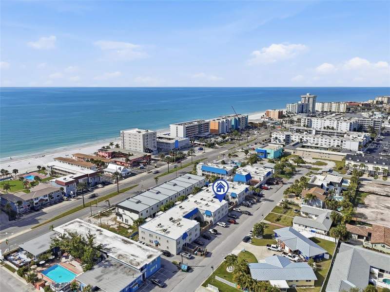 1 bedroom Condominium at 17035 Gulf Boulevard #216, El Mar Condo, North Redington Beach — photo 2