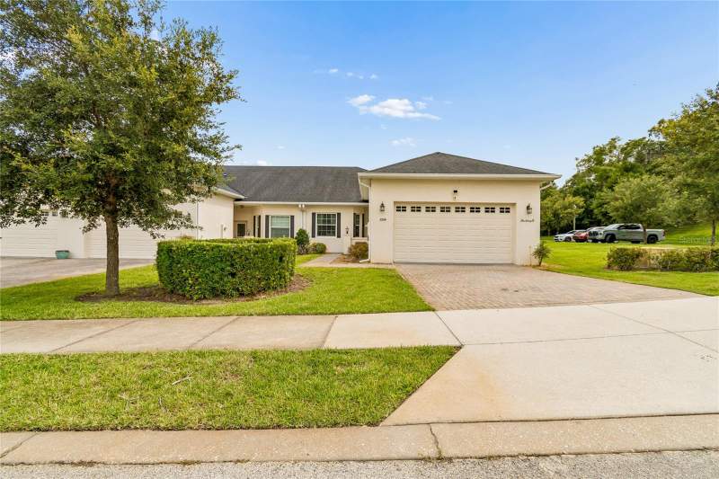 Groveland Villas At Green Gate