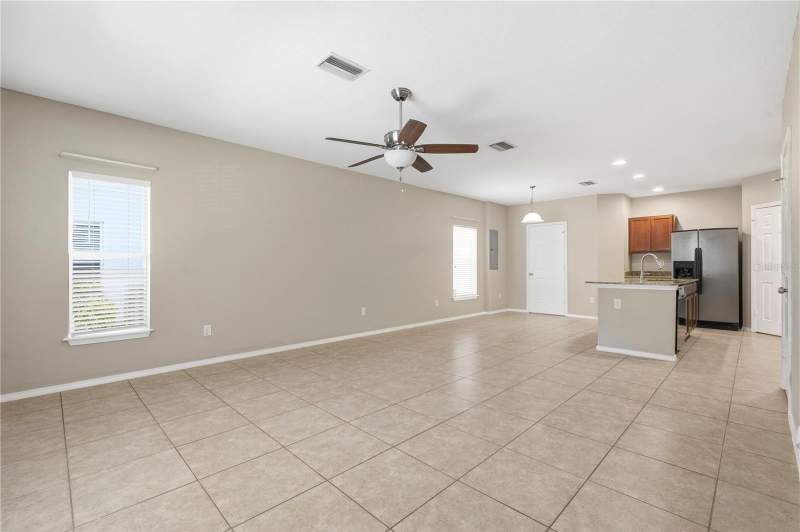 2 bedroom Townhouse at 4715 Chatterton Way, Magnolia Park Central Ph B, Riverview — photo 4