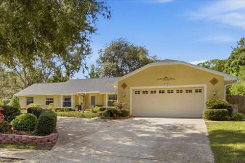 326 W Hornbeam Drive, pool for sale in Longwood
