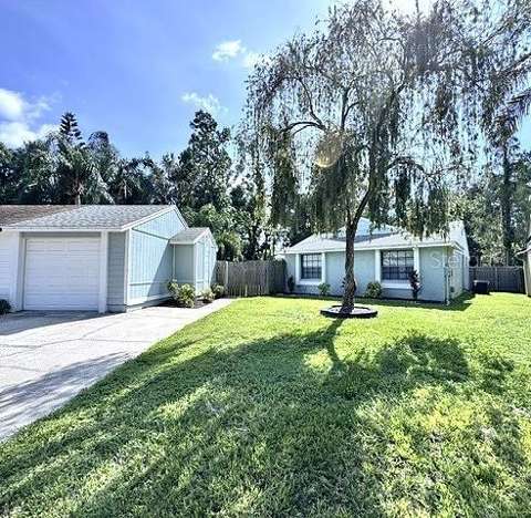 16004 Grass Lake Drive, home for sale in Tampa 33618