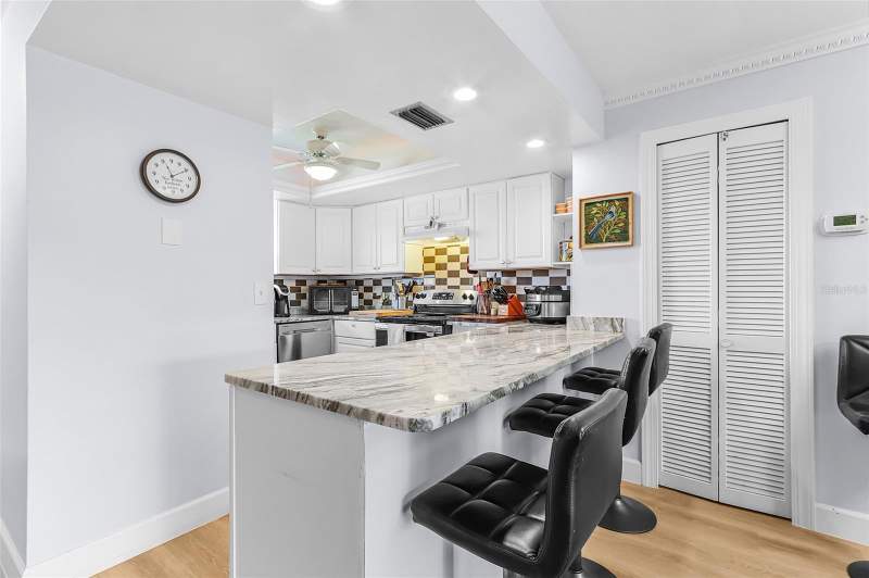 2 bedroom Condominium at 3935 Country Club Boulevard #17, Katova Winds Condo, Cape Coral — photo 5