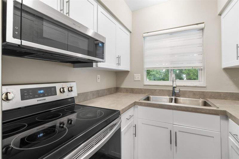 1 bedroom Condominium at 1140 S Orlando Avenue #E11, Lake Maitland Terrace Apts, Maitland — photo 5