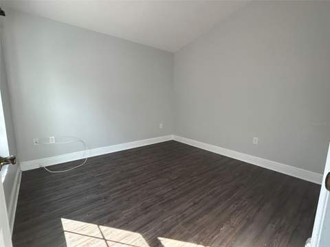305 Chelmsford Court, Kissimmee FL - photo 7 of 19