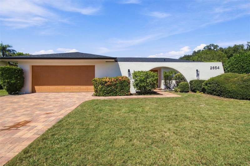 4 bedroom Single Family Residence at 2654 Augusta Drive, Clubhouse Estates Of Countryside, Clearwater — photo 2