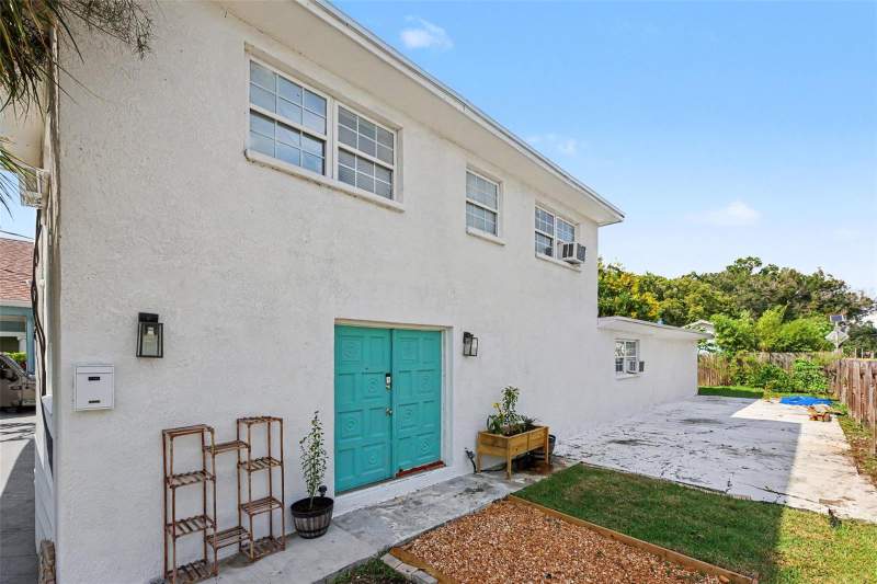 3 bedroom Single Family Residence at 301 W Chelsea Street, Meadowbrook, Tampa — photo 4