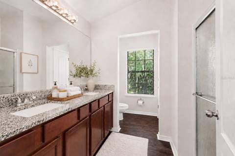5520 Kinglethill Drive, Lithia FL - photo 12 of 33