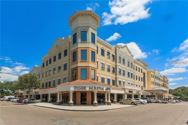 6735 CONROY ROAD #212 home for sale in Windermere Bus Center