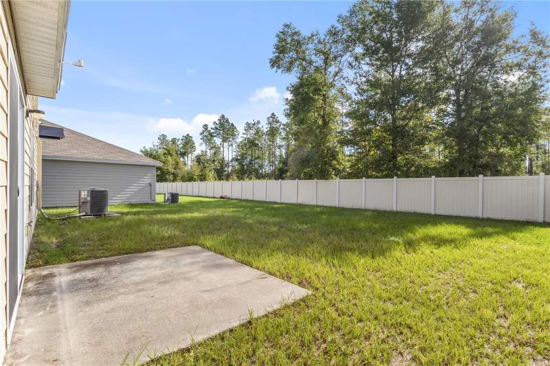 5 bedroom Single Family Residence at 2143 NW 246th Terrace, Avalon Woods Ph 1A Pb 37 Pg 70, Newberry — photo 3