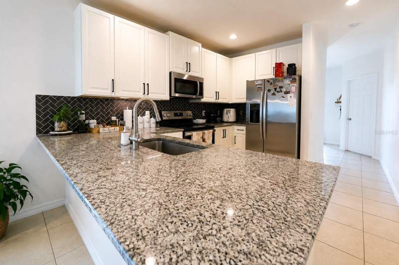 3 bedroom Single Family Residence at 5003 ROYAL POINT AVENUE, CYPRESS HAMMOCK PH 1, KISSIMMEE — photo 4