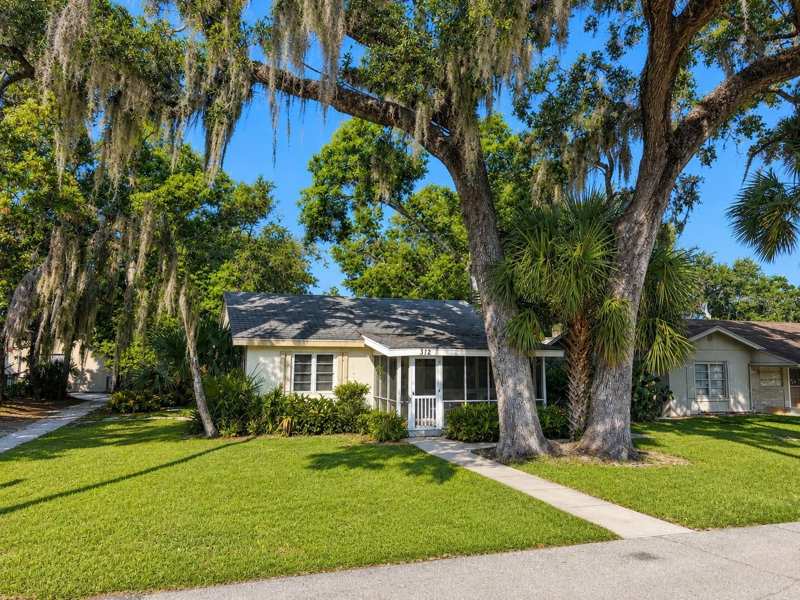 2 bedroom Single Family Residence at 312 Hillman Street, Pitzer & Nelsons Blk 01 Hillmans New Smyrna, New Smyrna Beach — photo 1