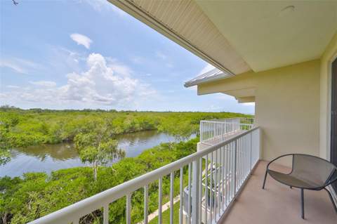 3226 Mangrove Point Drive, Ruskin FL - photo 17 of 38