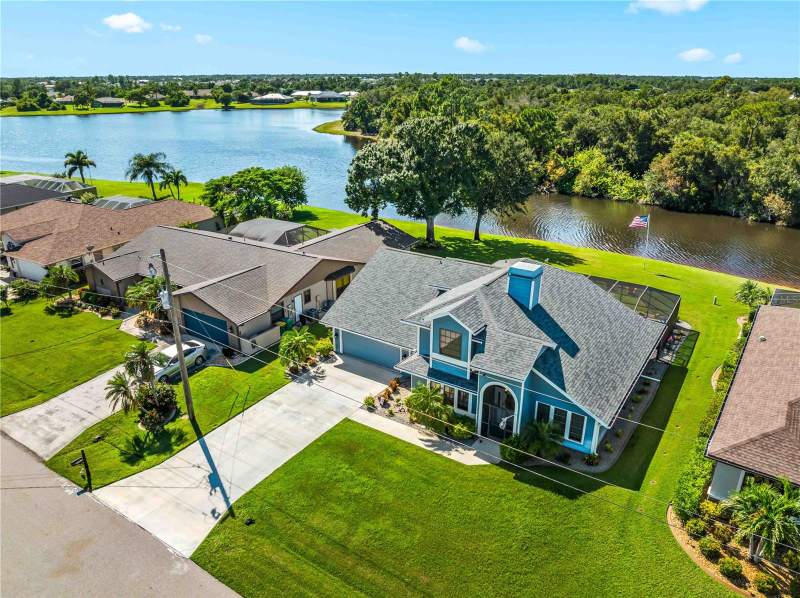 3 bedroom Single Family Residence at 1365 Razorbill Lane, Punta Gorda Isles Sec 23, Punta Gorda — photo 3